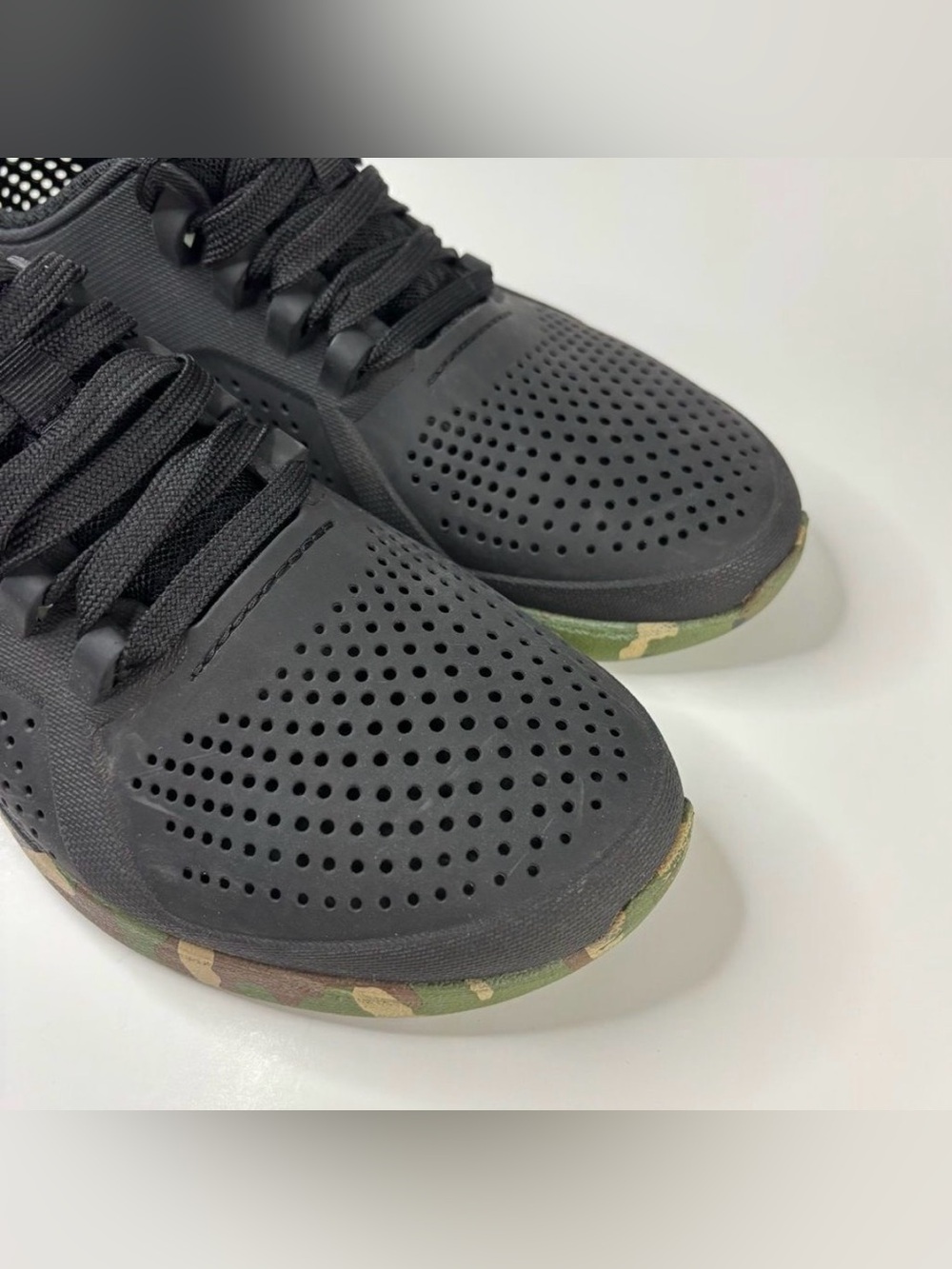 CROCS Literide by Crocs Camo/Black Pacer Shoes M8 W10 Perforated waterproof - Picture 6 of 10